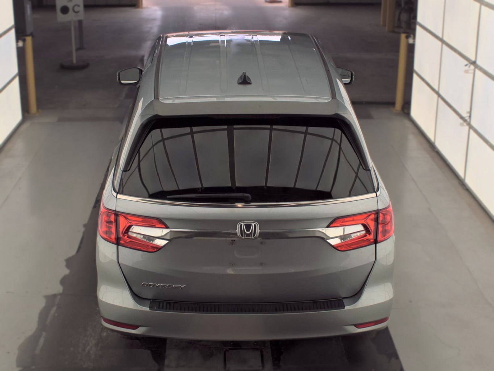 Used 2020 Honda Odyssey EX-L image 6