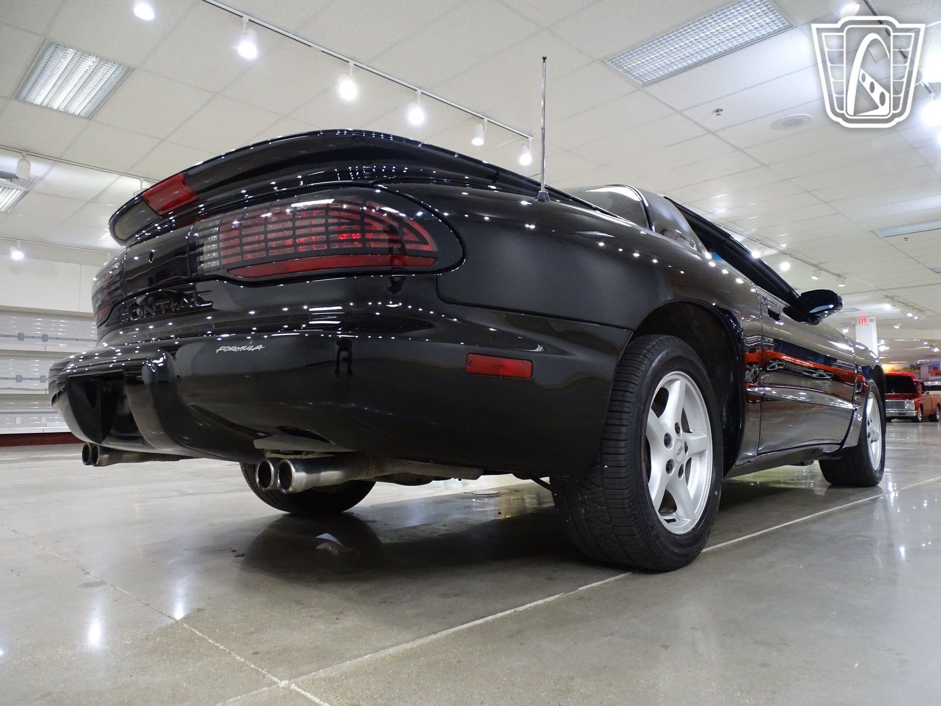 Used 1995 Pontiac Firebird Coupe RWD image 16