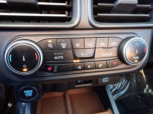 Used 2023 Ford Maverick Lariat w/ Lariat Luxury Package image 22