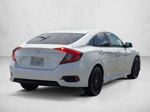 Used 2016 Honda Civic EX image 5