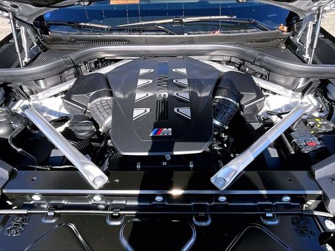 New 2026 BMW X5 M60i AWD/4WD image 14