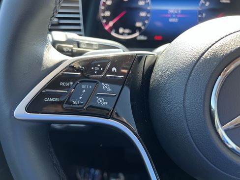 Used 2026 Mercedes-Benz GLE 350 4MATIC image 19