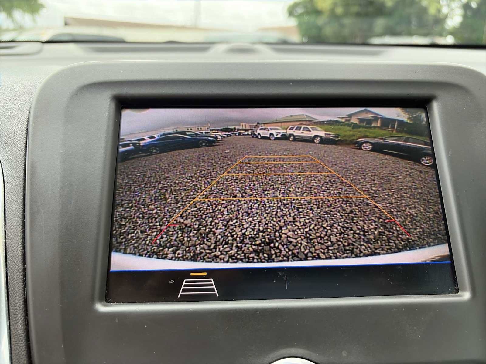 Used 2020 Chevrolet Equinox LT FWD image 22