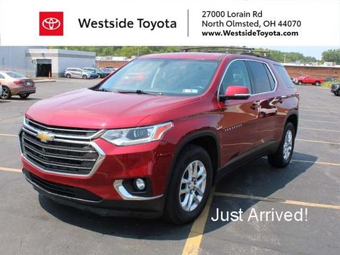 Used 2020 Chevrolet Traverse LT w/ LPO, Floor Liner Package AWD/4WD image 1