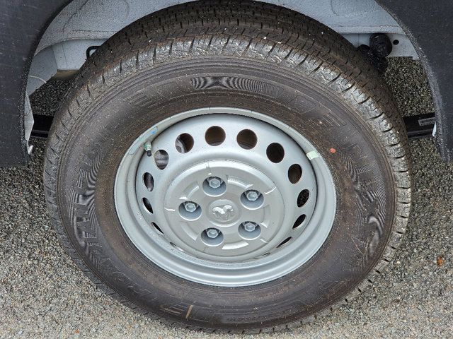 New 2026 RAM ProMaster 2500 w/ Advanced Safety Group FWD image 4
