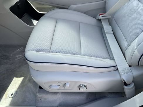 New 2026 Buick Enclave Avenir w/ Super Cruise Package FWD image 12