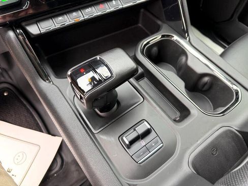 Used 2022 GMC Sierra 1500 AT4 w/ AT4 Preferred Package image 44