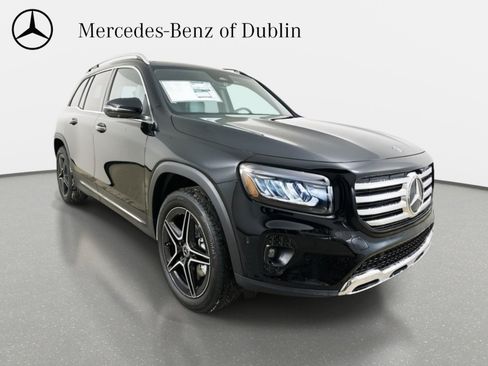 Used 2026 Mercedes-Benz GLB 250 4MATIC image 3