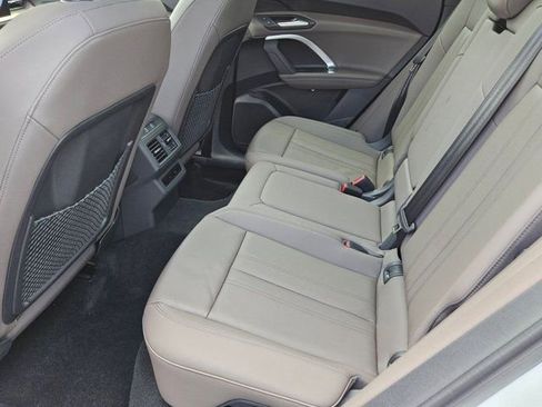 Used 2025 Audi Q5 Premium w/ Convenience Package AWD/4WD image 10
