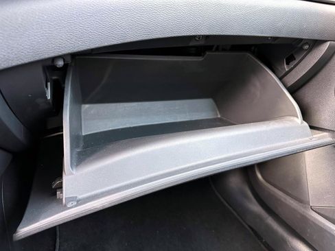 Certified 2023 Nissan Sentra SV FWD image 26
