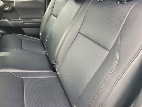 Used 2021 Toyota Tacoma TRD Off-Road w/ TRD Premium Off Road Package image 13