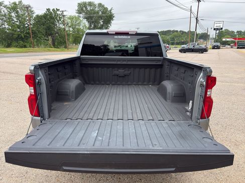 Used 2024 Chevrolet Silverado 1500 RST AWD/4WD image 29