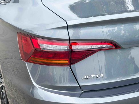 Used 2019 Volkswagen Jetta SEL FWD image 9