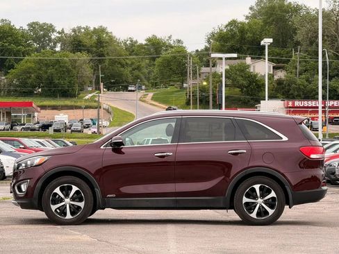 Used 2017 Kia Sorento EX w/ EX Premium Package AWD/4WD image 5