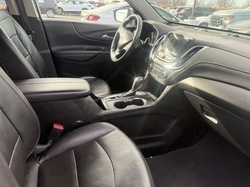 Used 2020 Chevrolet Equinox Premier image 4