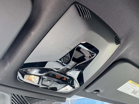 Certified 2025 BMW X1 xDrive28i AWD/4WD image 23