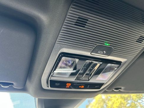 New 2026 Volkswagen Atlas Cross Sport SE image 59