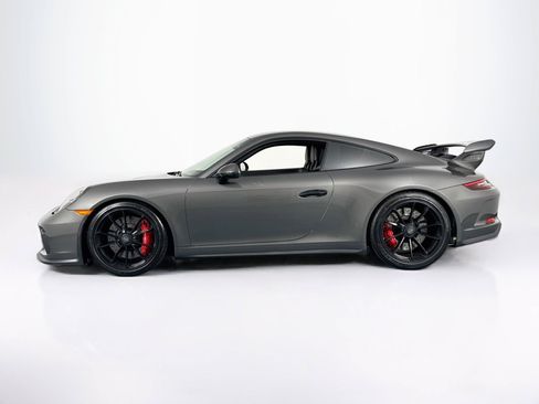 Used 2019 Porsche 911 GT3 RWD image 8