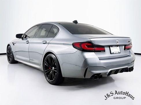Used 2023 BMW M5 w/ Executive Package image 5