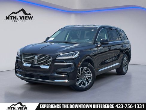 Used 2023 Lincoln Aviator AWD w/ Elements Package image 1