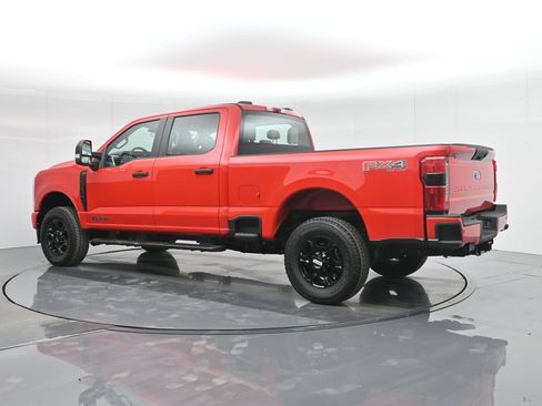 Used 2024 Ford F250 XL w/ STX Appearance Package AWD/4WD image 6