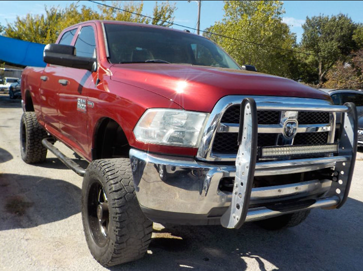 Used 2014 RAM 2500 Tradesman w/ Chrome Appearance Group AWD/4WD image 2