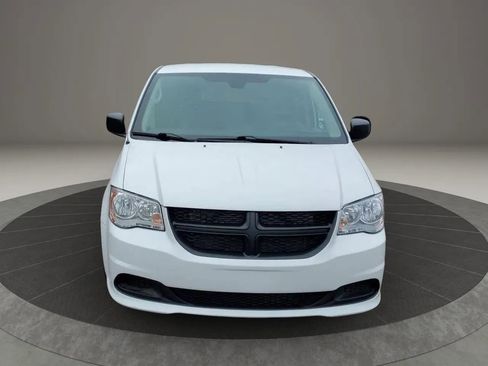 Used 2019 Dodge Grand Caravan SE FWD image 7