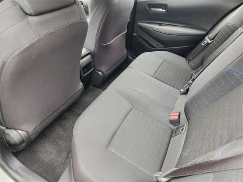 Used 2021 Toyota Corolla SE image 12