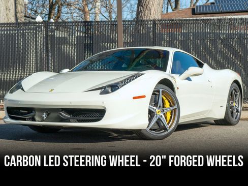 Used 2015 Ferrari 458 Italia Coupe image 1