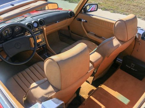Used 1987 Mercedes-Benz 560 SL image 39