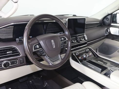 Used 2020 Lincoln Navigator Black Label AWD/4WD image 6