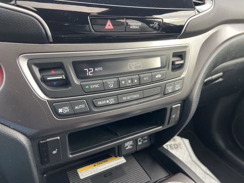 Used 2022 Honda Passport EX-L image 10