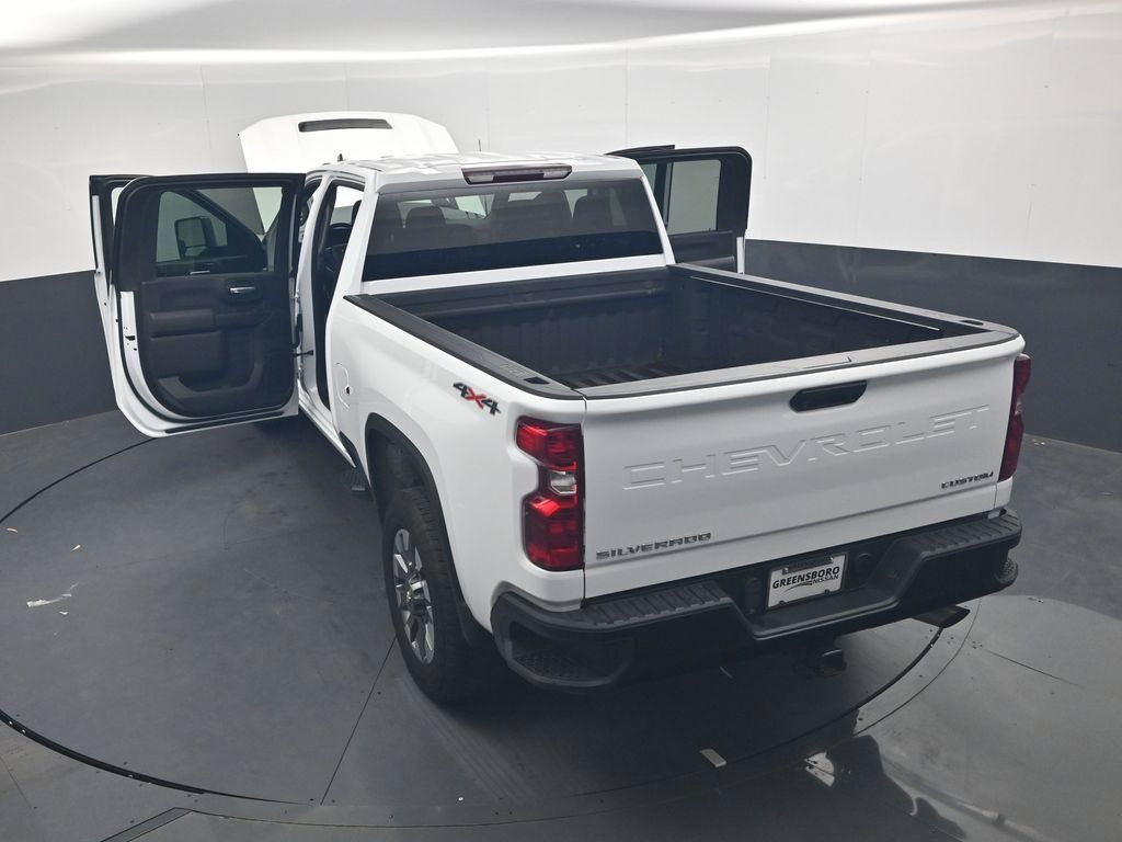 Used 2024 Chevrolet Silverado 2500 Custom AWD/4WD image 48