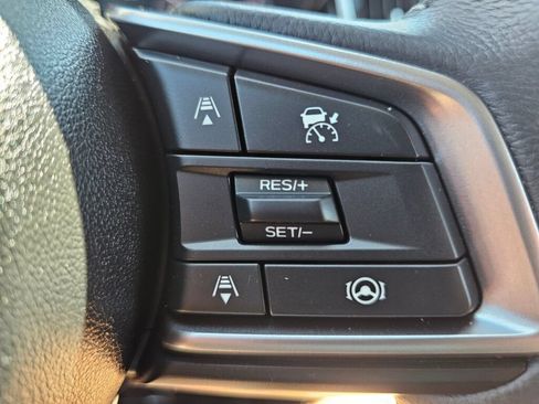 Used 2025 Subaru Outback Premium AWD/4WD image 19