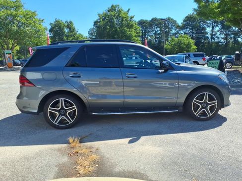 Used 2019 Mercedes-Benz GLE 43 AMG 4MATIC image 5