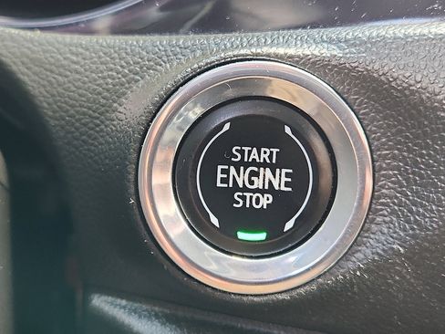Used 2023 Buick Encore GX Preferred FWD image 27