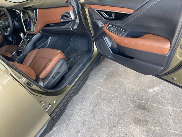 Used 2022 Subaru Outback Touring w/ Popular Package #2 AWD/4WD image 21