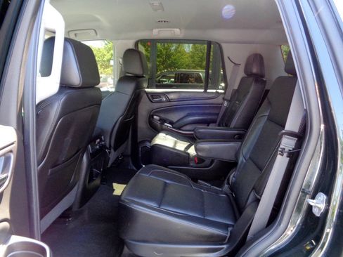 Used 2016 GMC Yukon SLT image 24