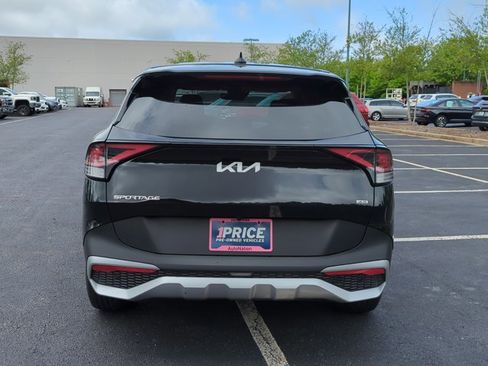 Used 2023 Kia Sportage LX AWD/4WD image 4