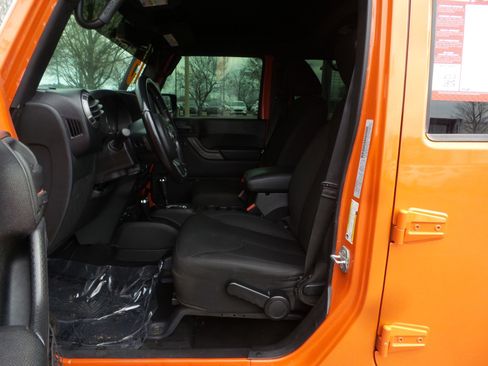 Used 2015 Jeep Wrangler Unlimited Sport w/ Quick Order Package 24S image 25