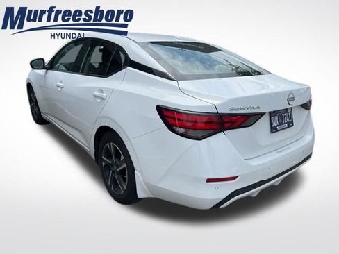 Used 2024 Nissan Sentra SV FWD image 7