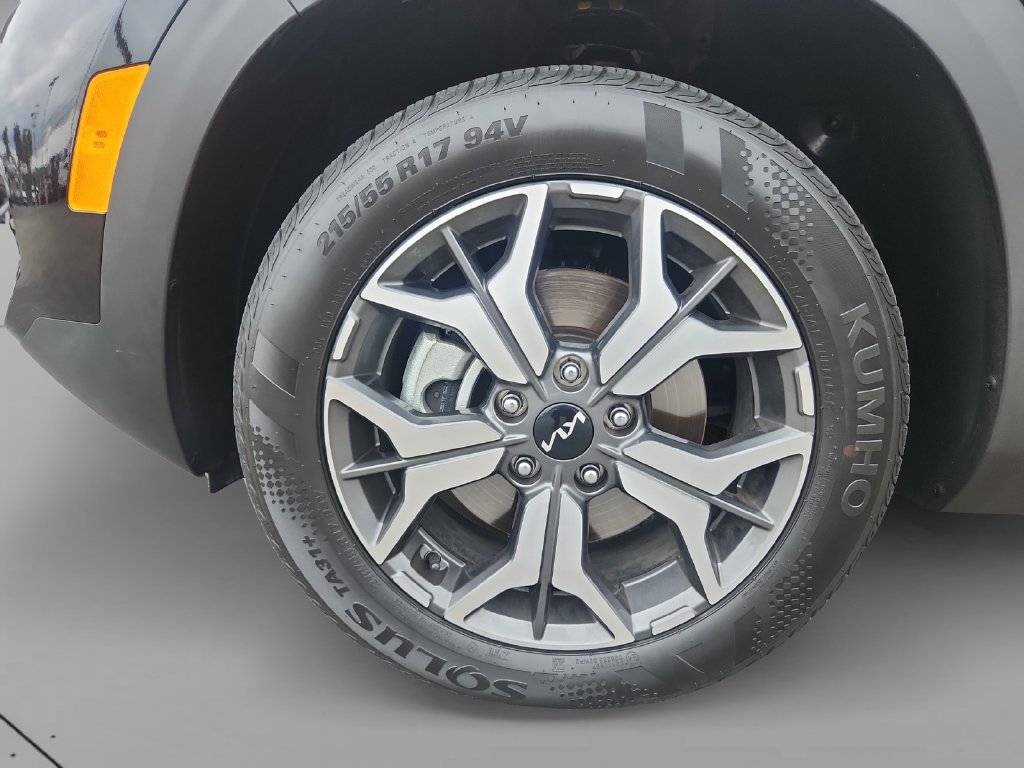 Certified 2023 Kia Seltos EX AWD/4WD image 9