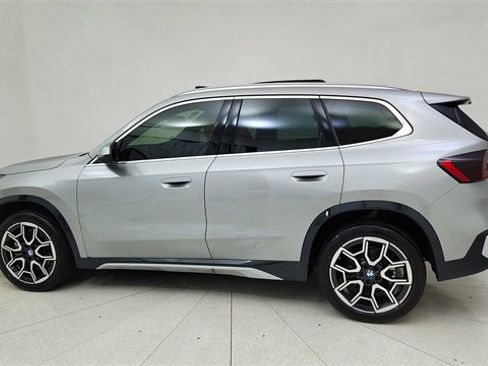 Used 2025 BMW X1 xDrive28i image 4