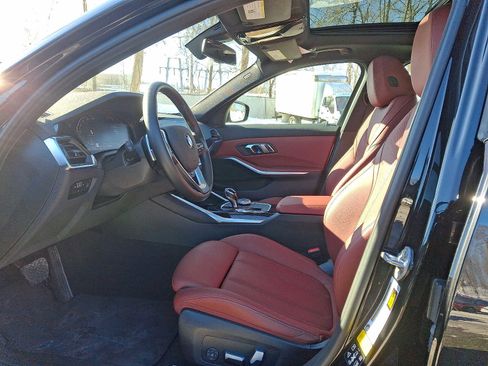 Used 2022 BMW 330i xDrive Sedan w/ Premium Package 2 image 13