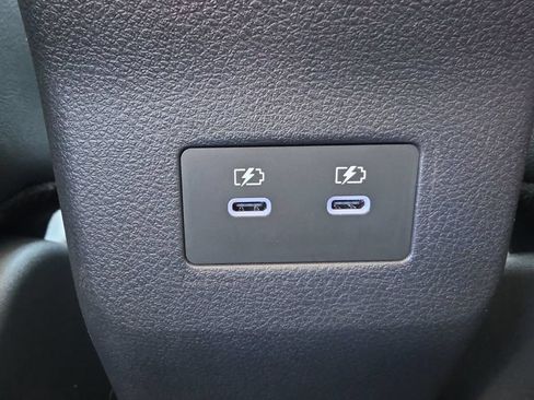 New 2026 Nissan Kicks SR w/ SR Premium Package FWD image 40