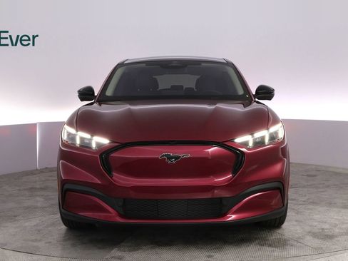 Used 2025 Ford Mustang Mach-E Premium image 12