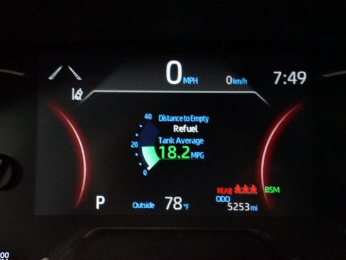 Used 2025 Toyota RAV4 XLE Premium w/ Weather Package AWD/4WD image 16