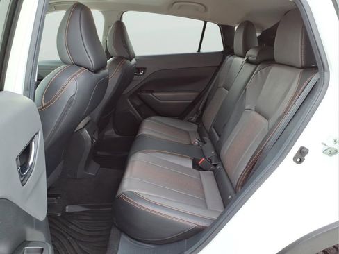 Used 2024 Subaru Crosstrek 2.5i Limited w/ Crosstrek Mirror Package AWD/4WD image 33
