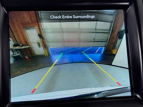 Used 2023 Chrysler 300 Touring L image 45