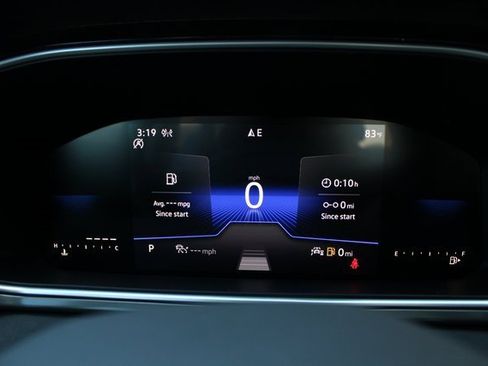 New 2025 Volkswagen Taos SE image 14